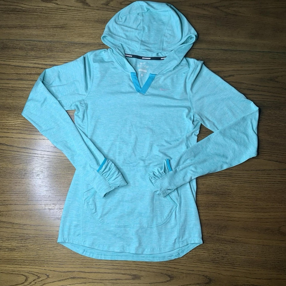 Nike Running Dri-FIT Lightweight Pullover Hoodie with Thumbholes